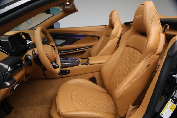 New 2026 Aston Martin Vanquish Volante for sale $581,800 at Maserati of Greenwich in Greenwich CT 06830 26