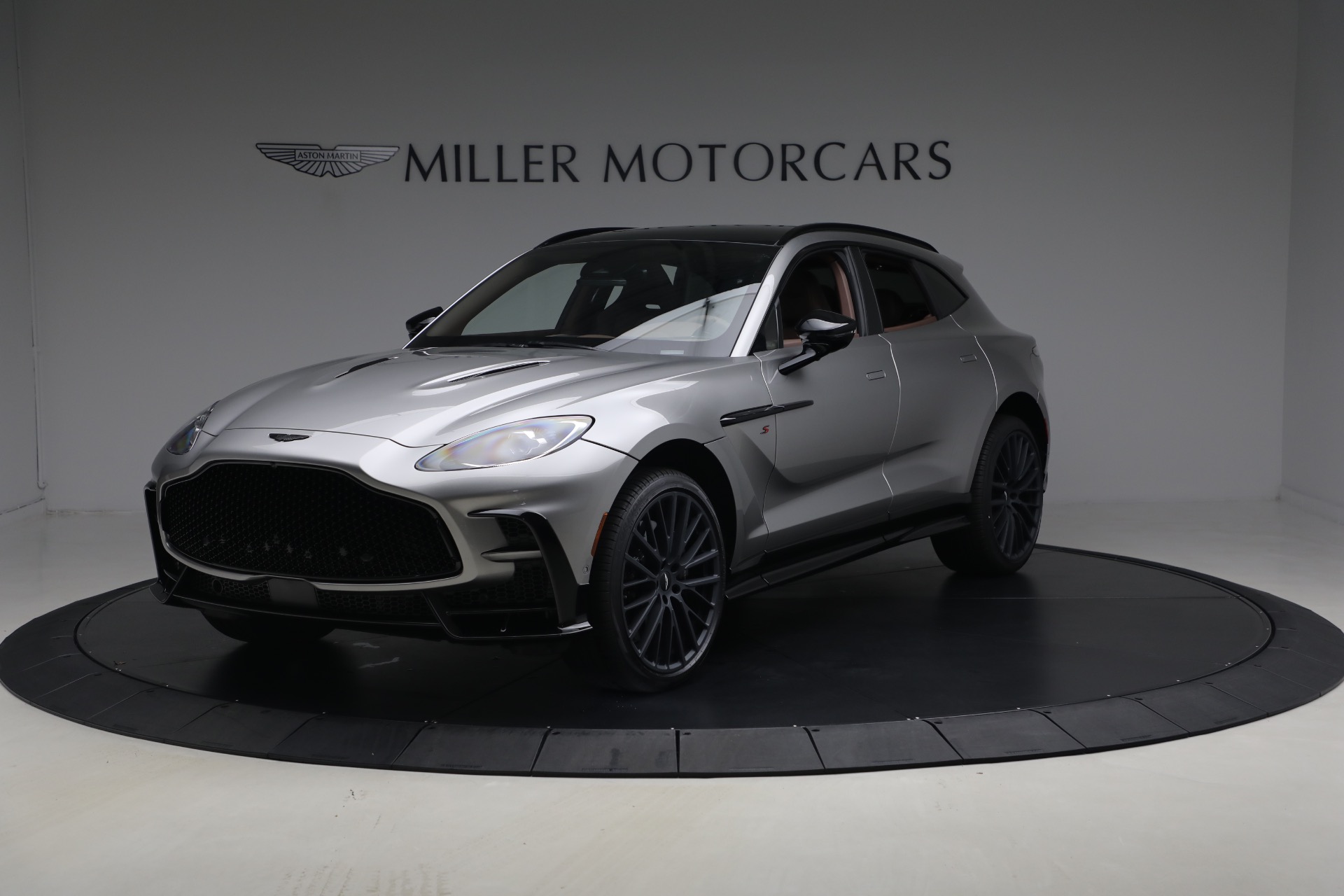 Used 2026 Aston Martin DBX S for sale $274,900 at Maserati of Greenwich in Greenwich CT 06830 1