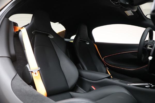 New 2026 McLaren Artura TechLux for sale $314,250 at Maserati of Greenwich in Greenwich CT 06830 26