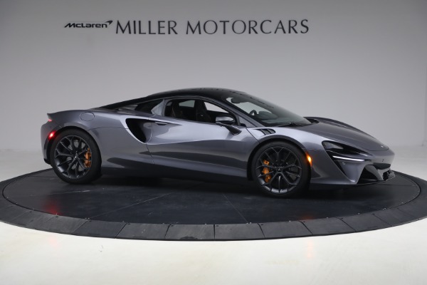 Used 2024 McLaren Artura Performance for sale $191,900 at Maserati of Greenwich in Greenwich CT 06830 10