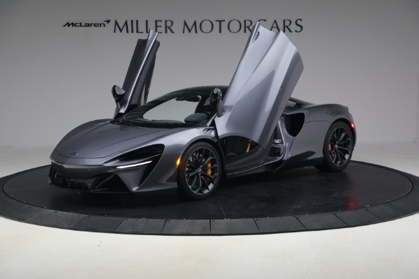 Used 2024 McLaren Artura Performance for sale $191,900 at Maserati of Greenwich in Greenwich CT 06830 15