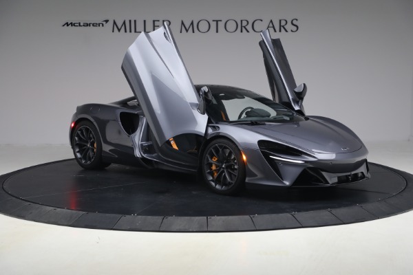 Used 2024 McLaren Artura Performance for sale $191,900 at Maserati of Greenwich in Greenwich CT 06830 21