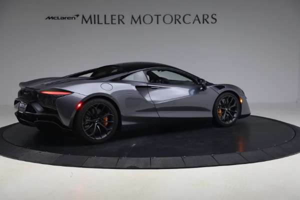 Used 2024 McLaren Artura Performance for sale $191,900 at Maserati of Greenwich in Greenwich CT 06830 8