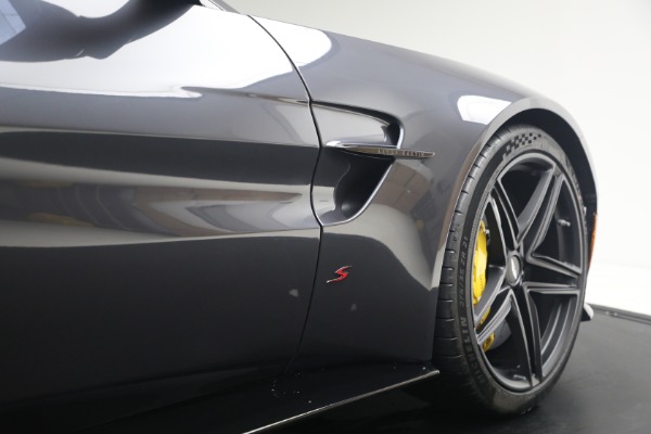 New 2026 Aston Martin Vantage S for sale $265,300 at Maserati of Greenwich in Greenwich CT 06830 27