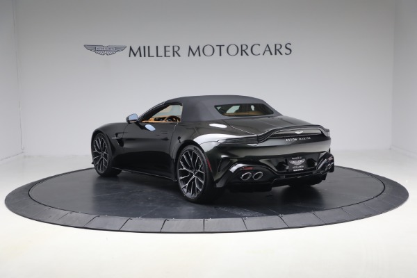 New 2026 Aston Martin Vantage Roadster for sale $265,600 at Maserati of Greenwich in Greenwich CT 06830 17