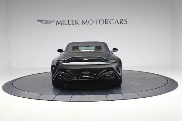 New 2026 Aston Martin Vantage Roadster for sale $265,600 at Maserati of Greenwich in Greenwich CT 06830 18