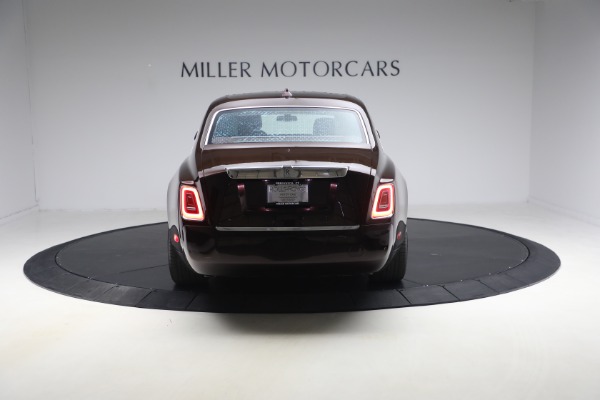 Used 2018 Rolls-Royce Phantom EWB for sale $299,900 at Maserati of Greenwich in Greenwich CT 06830 6