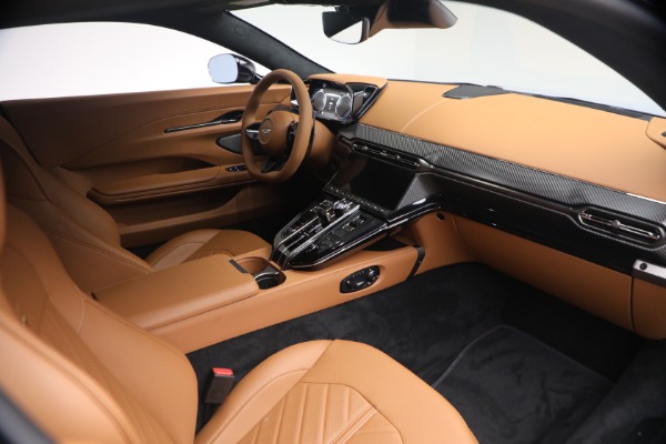 New 2026 Aston Martin Vantage S for sale $249,200 at Maserati of Greenwich in Greenwich CT 06830 18