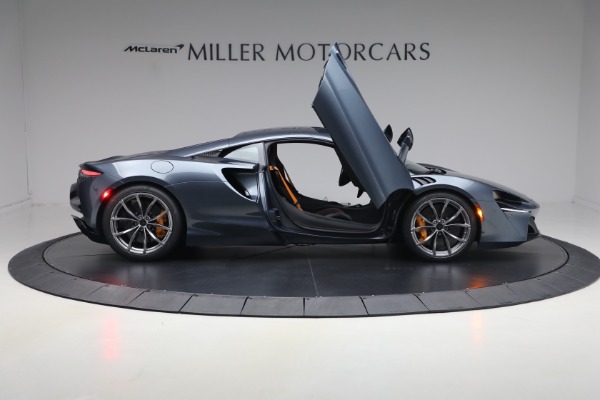 New 2026 McLaren Artura Performance for sale $305,700 at Maserati of Greenwich in Greenwich CT 06830 18