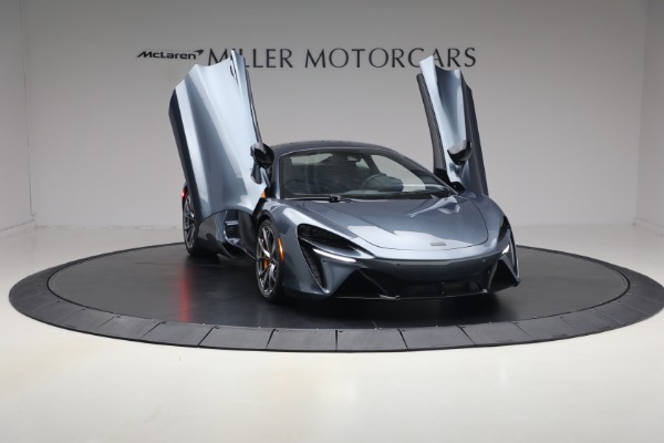 New 2026 McLaren Artura Performance for sale $305,700 at Maserati of Greenwich in Greenwich CT 06830 19