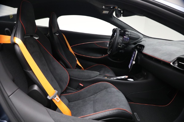 New 2026 McLaren Artura Performance for sale $305,700 at Maserati of Greenwich in Greenwich CT 06830 24