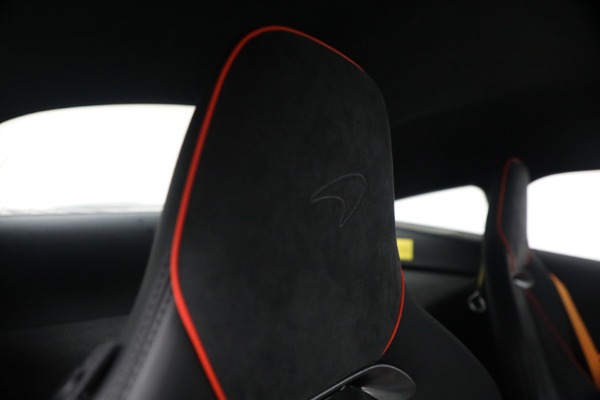 New 2026 McLaren Artura Performance for sale $305,700 at Maserati of Greenwich in Greenwich CT 06830 28