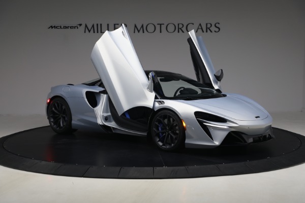 New 2026 McLaren Artura Spider Performance for sale $345,150 at Maserati of Greenwich in Greenwich CT 06830 20