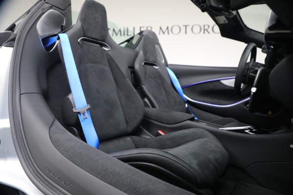 New 2026 McLaren Artura Spider Performance for sale $345,150 at Maserati of Greenwich in Greenwich CT 06830 24