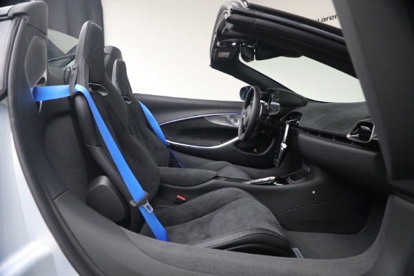 New 2026 McLaren Artura Spider Performance for sale $345,150 at Maserati of Greenwich in Greenwich CT 06830 25