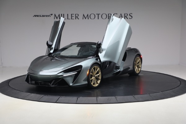 New 2026 McLaren Artura Spider Performance for sale $337,300 at Maserati of Greenwich in Greenwich CT 06830 13