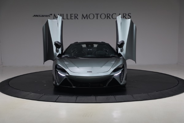 New 2026 McLaren Artura Spider Performance for sale $337,300 at Maserati of Greenwich in Greenwich CT 06830 20