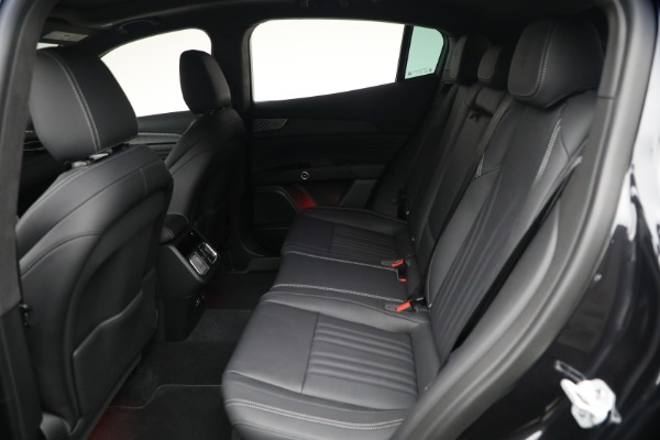 Used 2026 Maserati Grecale Modena V6 for sale $78,714 at Maserati of Greenwich in Greenwich CT 06830 17