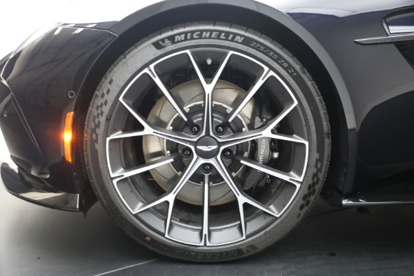 New 2026 Aston Martin Vantage Roadster for sale $260,900 at Maserati of Greenwich in Greenwich CT 06830 27