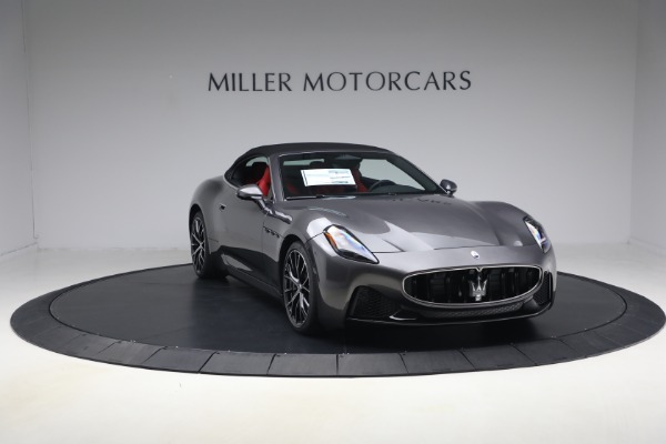 New 2026 Maserati GranCabrio Modena for sale $153,128 at Maserati of Greenwich in Greenwich CT 06830 16