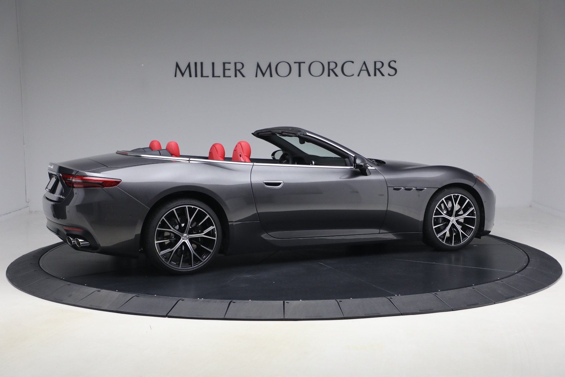 2026 Maserati GranCabrio Base - Photo 7