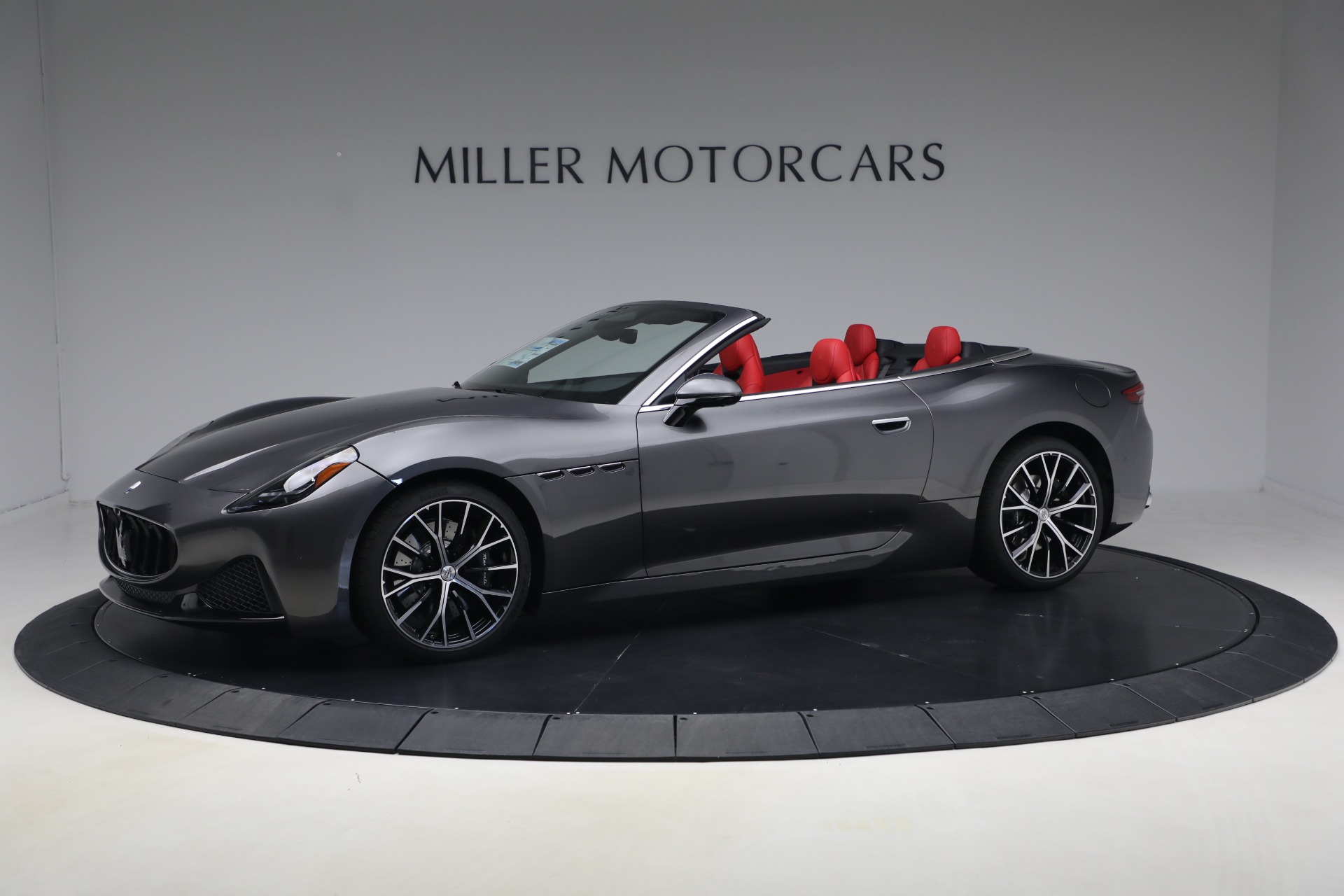 New 2026 Maserati GranCabrio Modena for sale $153,128 at Maserati of Greenwich in Greenwich CT 06830 1