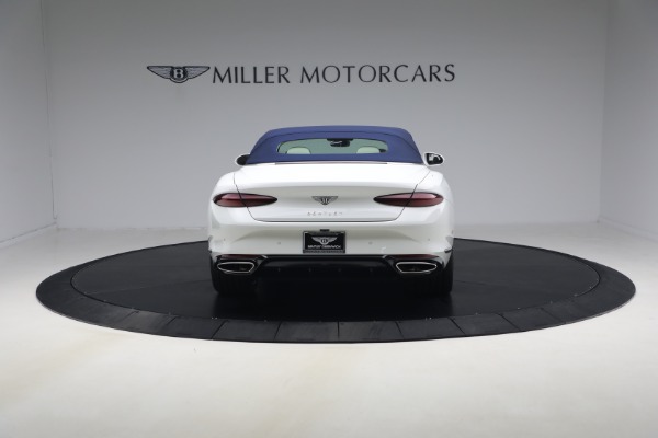 New 2026 Bentley Continental GTC Azure for sale $374,105 at Maserati of Greenwich in Greenwich CT 06830 17