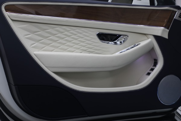 New 2026 Bentley Continental GTC Azure for sale $374,105 at Maserati of Greenwich in Greenwich CT 06830 27