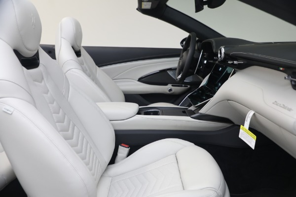 New 2026 Maserati GranCabrio Modena for sale $167,125 at Maserati of Greenwich in Greenwich CT 06830 22
