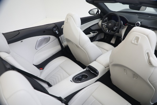 New 2026 Maserati GranCabrio Modena for sale $167,125 at Maserati of Greenwich in Greenwich CT 06830 24