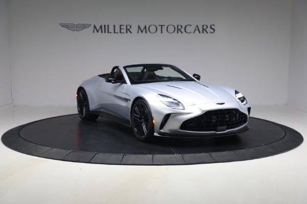 New 2026 Aston Martin Vantage Roadster for sale $274,300 at Maserati of Greenwich in Greenwich CT 06830 11