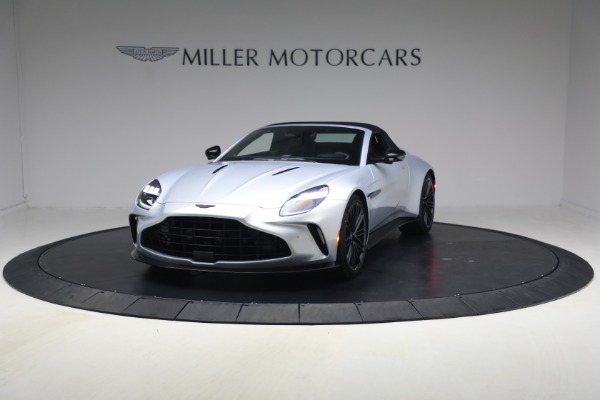 New 2026 Aston Martin Vantage Roadster for sale $274,300 at Maserati of Greenwich in Greenwich CT 06830 13