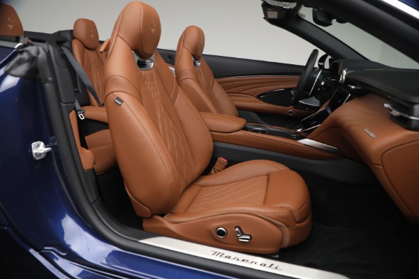 New 2026 Maserati GranCabrio Modena for sale $178,635 at Maserati of Greenwich in Greenwich CT 06830 20