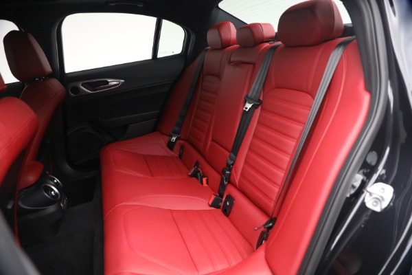 New 2026 Alfa Romeo Giulia VELOCE for sale $57,041 at Maserati of Greenwich in Greenwich CT 06830 17