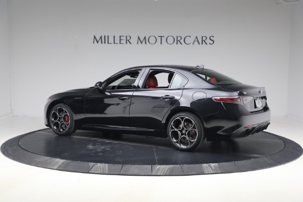 New 2026 Alfa Romeo Giulia VELOCE for sale $57,041 at Maserati of Greenwich in Greenwich CT 06830 4