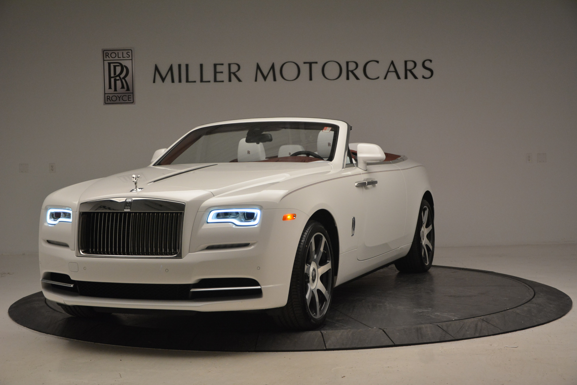 New 2017 Rolls-Royce Dawn for sale Sold at Maserati of Greenwich in Greenwich CT 06830 1