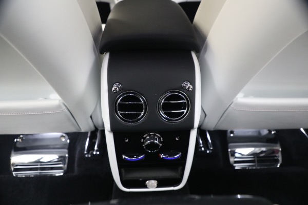 Used 2025 Rolls-Royce Black Badge Cullinan for sale Call for price at Maserati of Greenwich in Greenwich CT 06830 27