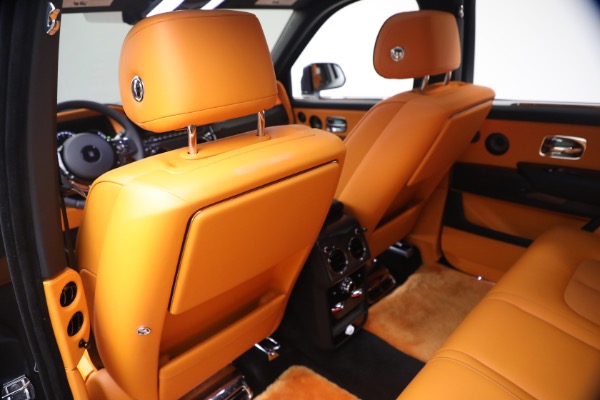 Used 2024 Rolls-Royce Black Badge Cullinan for sale $409,900 at Maserati of Greenwich in Greenwich CT 06830 20