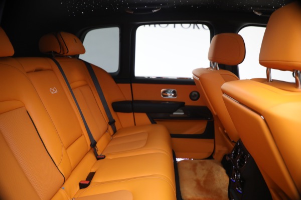 Used 2024 Rolls-Royce Black Badge Cullinan for sale $409,900 at Maserati of Greenwich in Greenwich CT 06830 25
