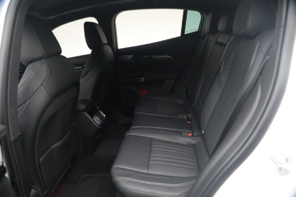 New 2026 Maserati Grecale Modena V6 for sale $91,030 at Maserati of Greenwich in Greenwich CT 06830 18