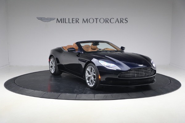 Used 2019 Aston Martin DB11 Volante for sale $121,900 at Maserati of Greenwich in Greenwich CT 06830 11