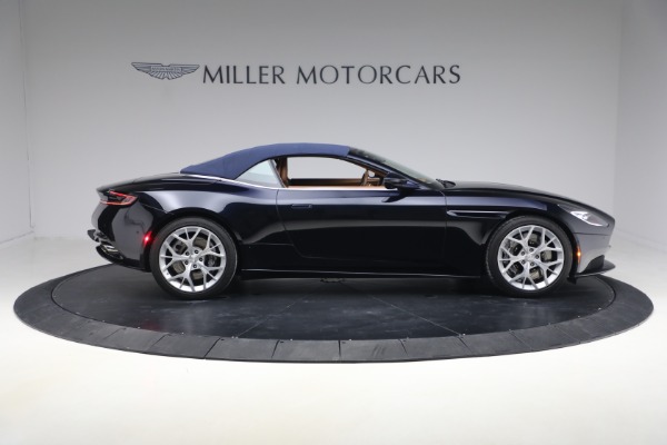 Used 2019 Aston Martin DB11 Volante for sale $121,900 at Maserati of Greenwich in Greenwich CT 06830 21