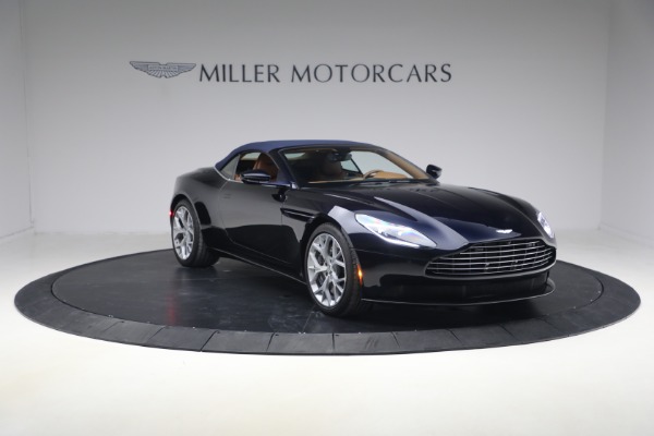 Used 2019 Aston Martin DB11 Volante for sale $121,900 at Maserati of Greenwich in Greenwich CT 06830 23