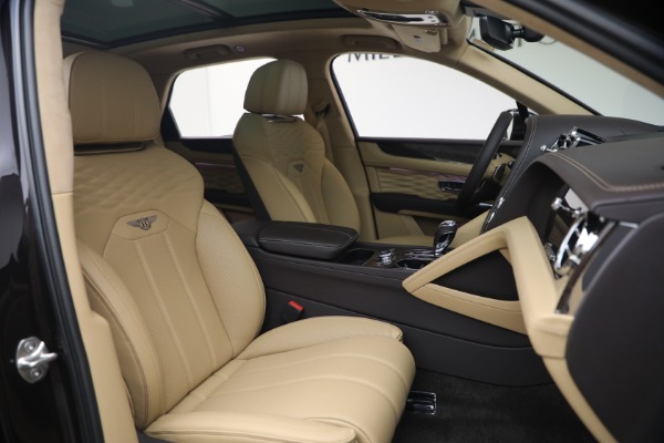 New 2026 Bentley Bentayga Azure V8 for sale $295,365 at Maserati of Greenwich in Greenwich CT 06830 28