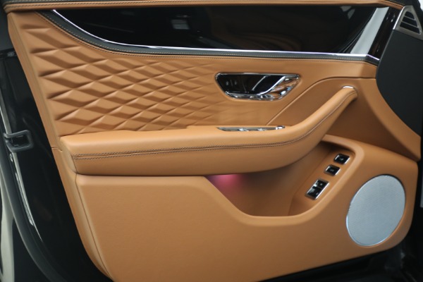 New 2026 Bentley Flying Spur Azure for sale $318,975 at Maserati of Greenwich in Greenwich CT 06830 18