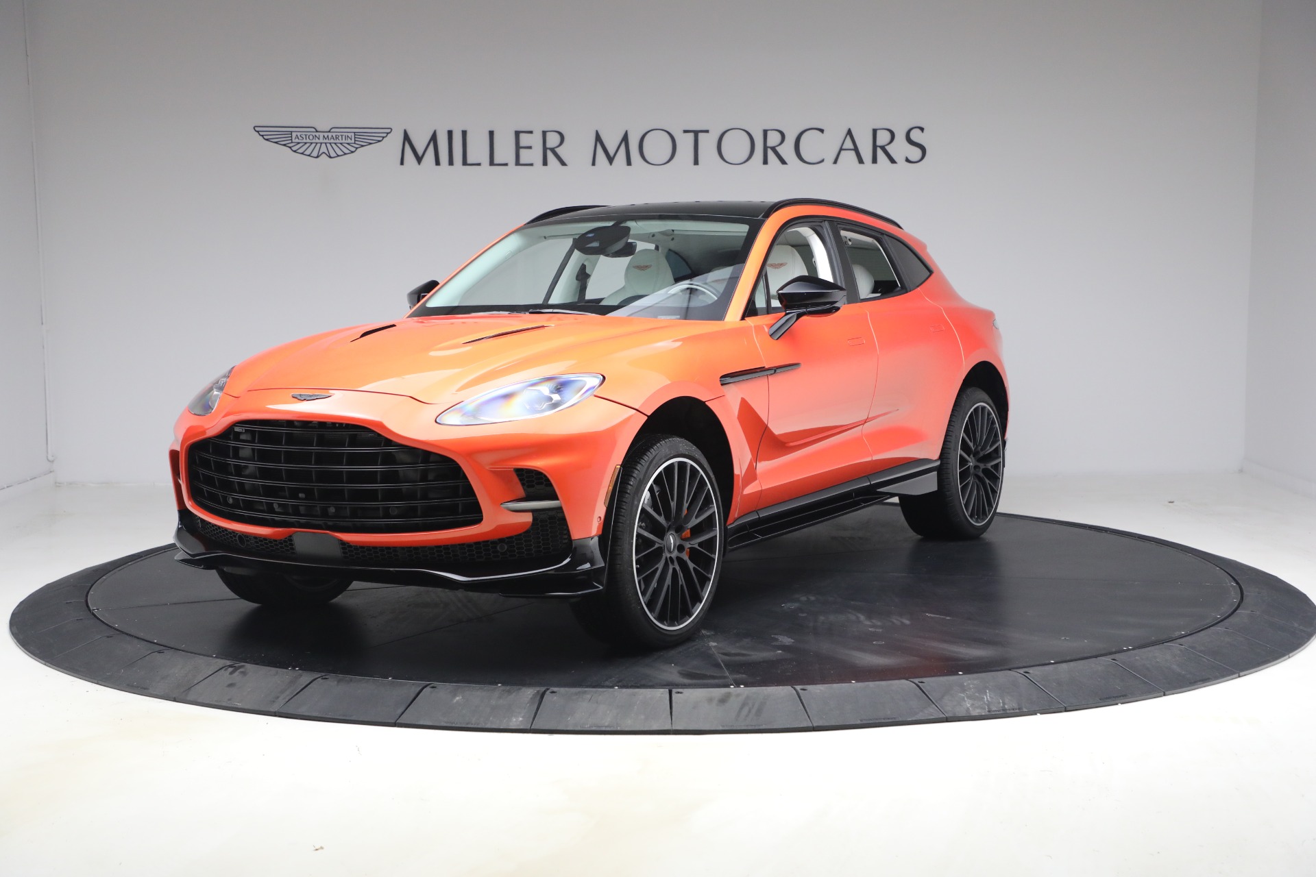 Used 2024 Aston Martin DBX 707 for sale $172,900 at Maserati of Greenwich in Greenwich CT 06830 1