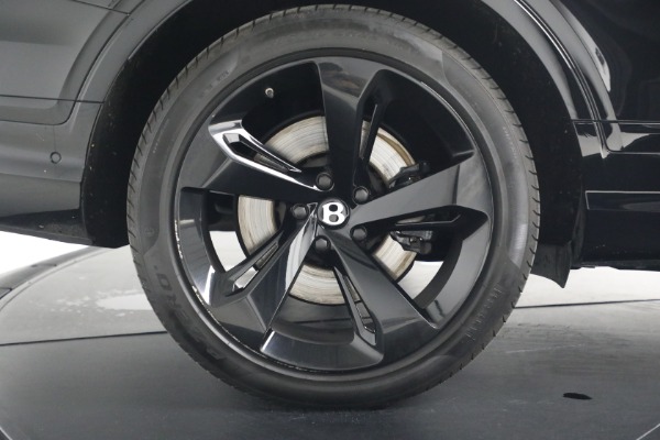 Used 2023 Bentley Bentayga EWB Azure V8 First Edition for sale $173,900 at Maserati of Greenwich in Greenwich CT 06830 16