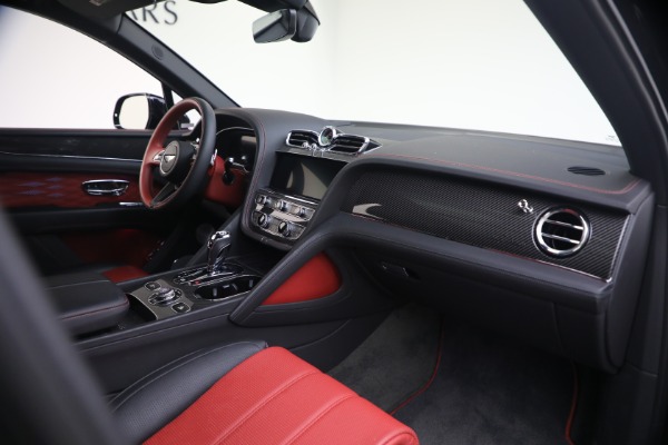 Used 2023 Bentley Bentayga EWB Azure V8 First Edition for sale $173,900 at Maserati of Greenwich in Greenwich CT 06830 28