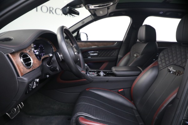 Used 2022 Bentley Bentayga V8 for sale $151,900 at Maserati of Greenwich in Greenwich CT 06830 19