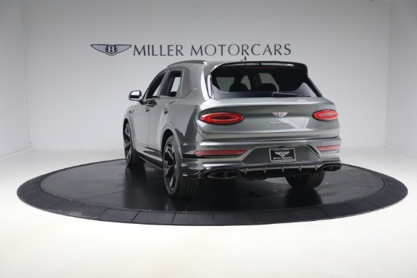 Used 2022 Bentley Bentayga V8 for sale $151,900 at Maserati of Greenwich in Greenwich CT 06830 5